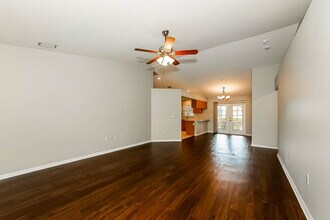 6732 65th Terrace E in Bradenton, FL - Building Photo - Building Photo