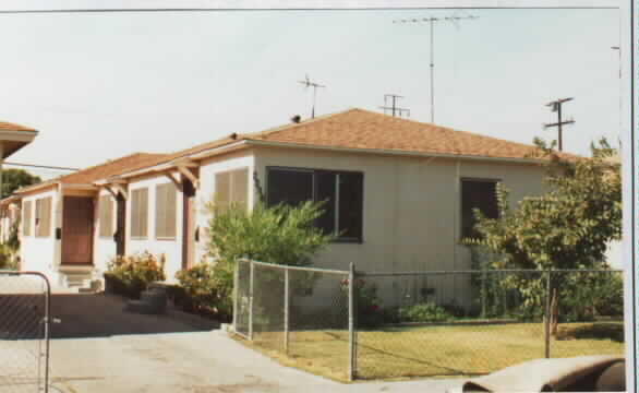 8617-8621 S Gate Ave in South Gate, CA - Building Photo