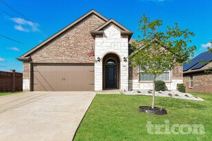 345 Brandywine Ct, Unit F203 in Royse City, TX - Building Photo