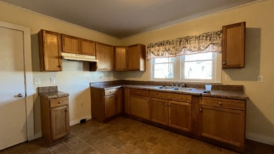 2621Dr Dr Carver Rd in Charlotte, NC - Foto de edificio - Building Photo