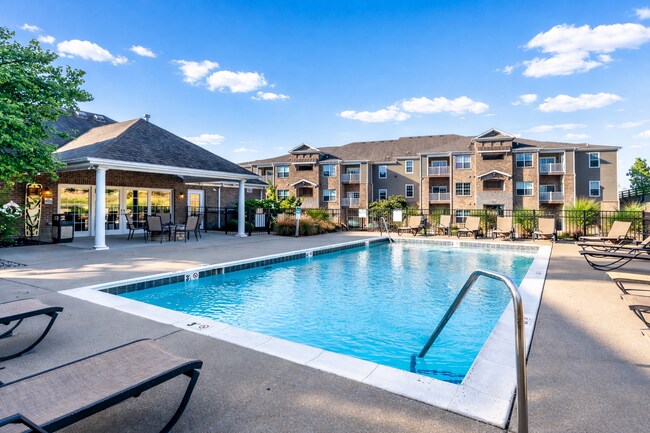 Palomar View Apartments in Lexington, KY - Building Photo - Building Photo