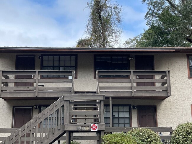 property at 2519 Old Bainbridge Rd