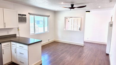 2821 1/2 S Sycamore Ave, Unit 2821 S. Sycamore Ave in Los Angeles, CA - Building Photo - Building Photo