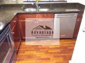 2657 Lenox Rd NE in Atlanta, GA - Building Photo - Building Photo