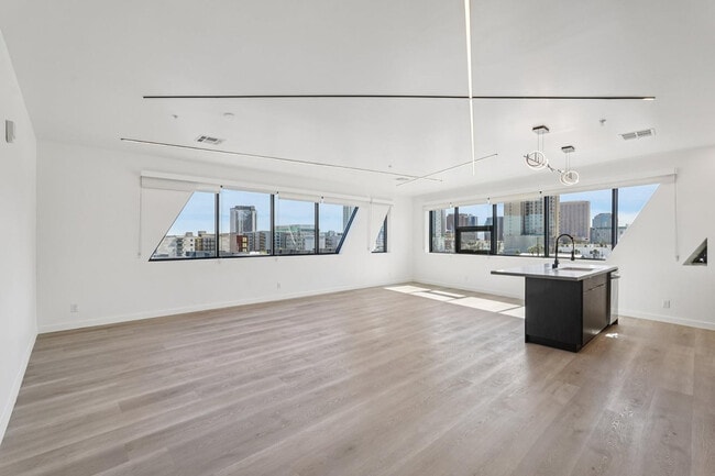 property at 1030 N 1st St