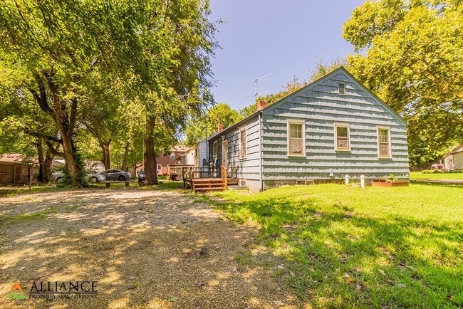 901 Ratone St in Manhattan, KS - Building Photo - Building Photo