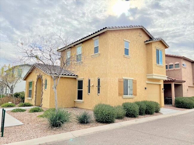 17747 W Banff Ln in Surprise, AZ - Building Photo - Building Photo