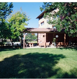 Anciano Tower in Montrose, CO - Foto de edificio - Building Photo