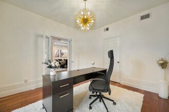 14311 Islandwoods Dr in Houston, TX - Building Photo - Building Photo