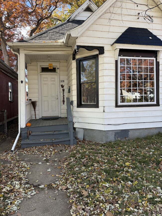 property at 219 Van Buren Street