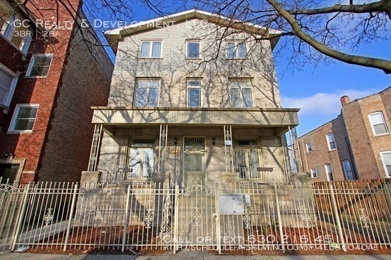 6540 S Maryland Ave-Unit -Unit B in Chicago, IL - Building Photo