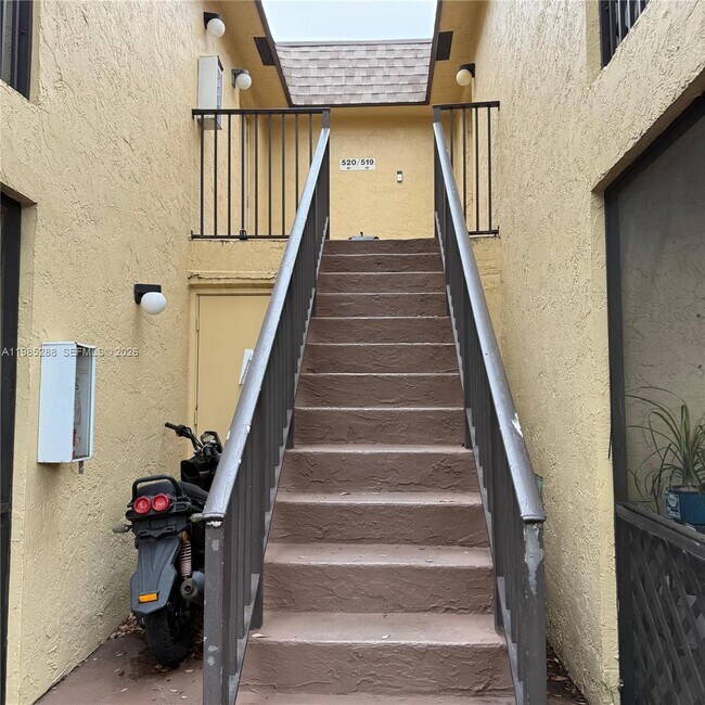 1125 S Flagler Ave in Pompano Beach, FL - Building Photo - Building Photo