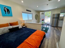 7424 W 90th St in Los Angeles, CA - Building Photo