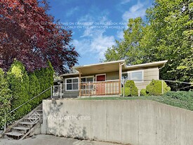 629 57th St SW in Everett, WA - Building Photo