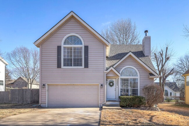 property at 14903 Goodman St