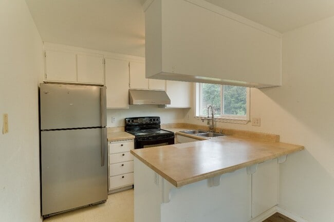 12810 65th Ave S in Seattle, WA - Building Photo - Building Photo