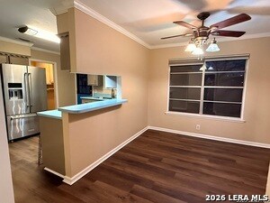 111 Hillcrest Dr in La Vernia, TX - Building Photo - Building Photo