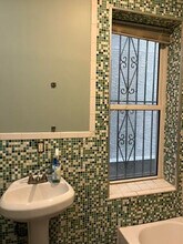 2013 N College Ave, Unit 1 in Philadelphia, PA - Building Photo - Building Photo