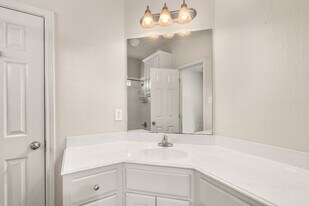 Available August 2026! Charming 4 Bed, 2.5 in College Station, TX - Building Photo