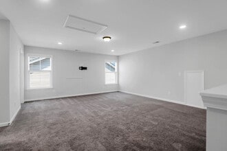 124 Long Trl Wy in Moncks Corner, SC - Building Photo - Building Photo