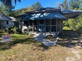 565 Chestnut Dr in Jacksonville, FL - Building Photo
