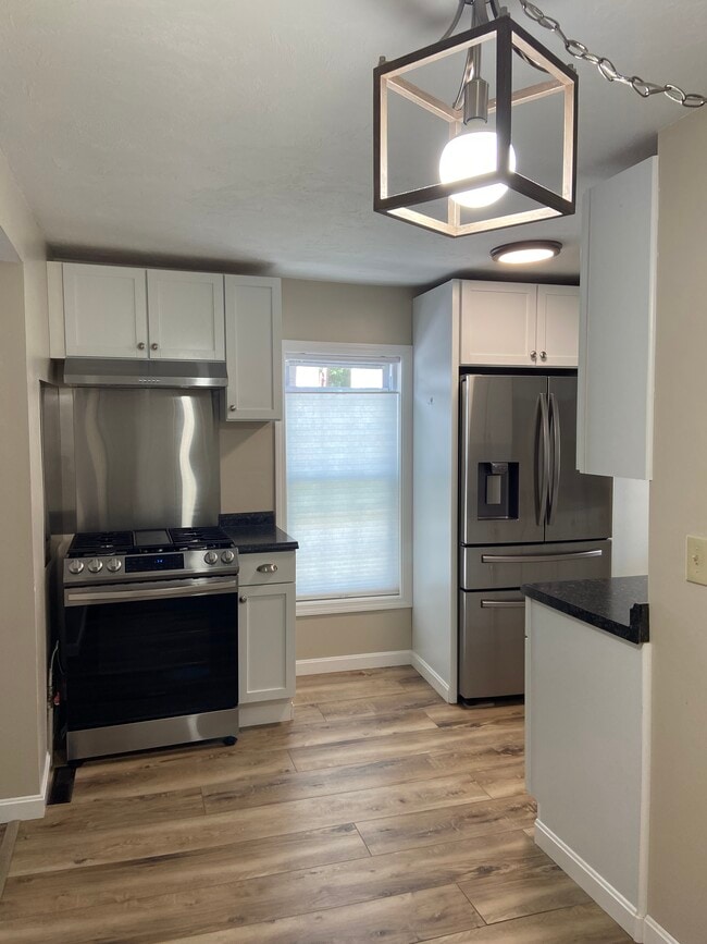 53 Stage St, Unit 53
