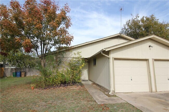 12818 Copper Cliff Ave in Austin, TX - Building Photo - Building Photo