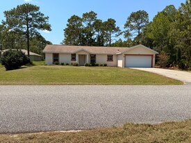 7228 Everest Ave in Citrus Springs, FL - Building Photo