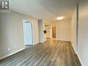 588-588 Broughton St in Vancouver, BC - Building Photo - Building Photo