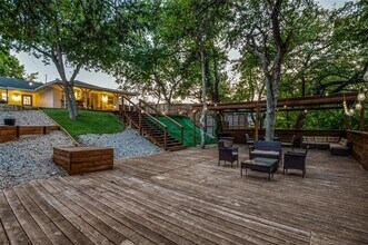 11211 McCree Rd in Dallas, TX - Building Photo - Building Photo