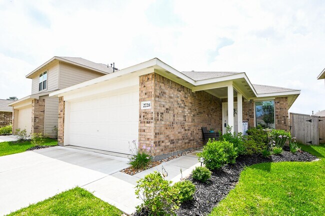 property at 2728 Cadiz Bay Dr