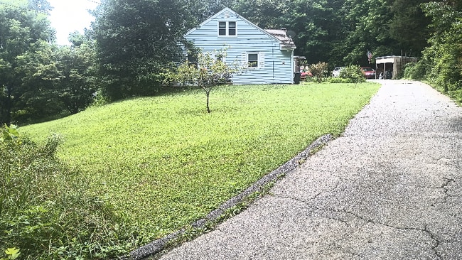 property at 2206 Ridge Rd