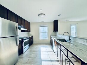 80 Merrell Ave in Stamford, CT - Building Photo - Building Photo