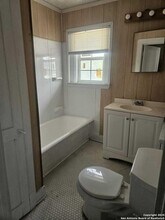 541 Hammond Ave in San Antonio, TX - Building Photo - Building Photo