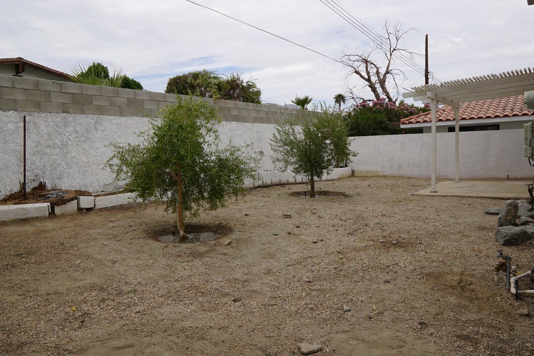 54865 Avenida Vallejo in La Quinta, CA - Building Photo