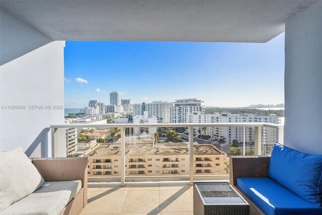 401 69th St in Miami, FL - Building Photo - Building Photo