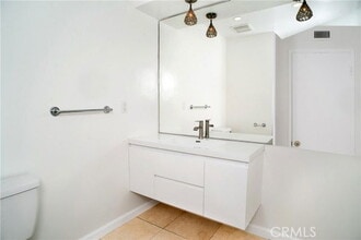 16851 Germain St in Los Angeles, CA - Building Photo - Building Photo