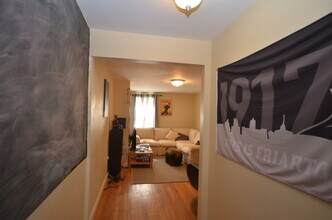 266 Gold St, Unit 1 in Boston, MA - Building Photo - Building Photo