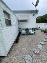 4 47th Street Gulf in Marathon, FL - Building Photo