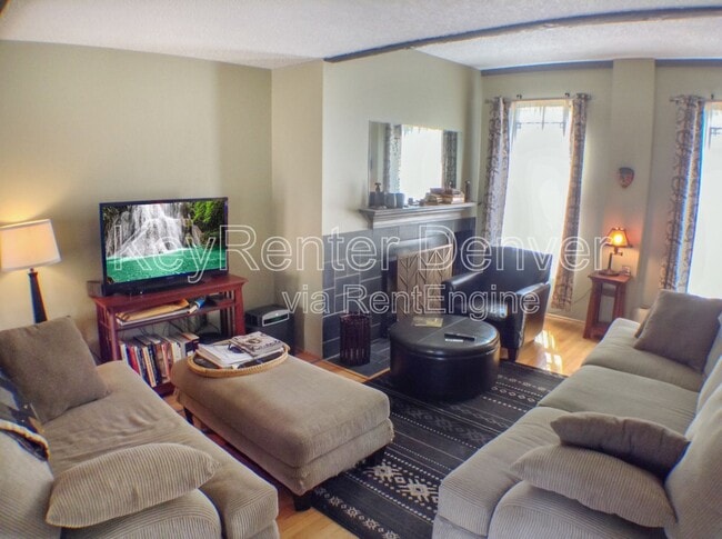 property at 2606 W River Dr