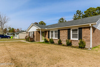 409 Webb Blvd in Havelock, NC - Building Photo - Building Photo