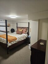 38B Rockhaven Dr in Halifax, NS - Building Photo