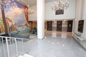 604 S Washington Square in Philadelphia, PA - Building Photo - Building Photo