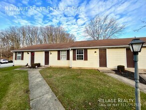 302 N Walnut St in Dallastown, PA - Building Photo - Building Photo