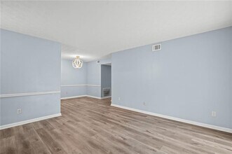 1306 Natchez Trace in Atlanta, GA - Building Photo - Building Photo