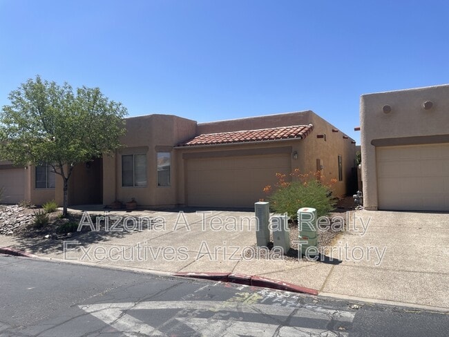 property at 1589 E Painted Colt Loop