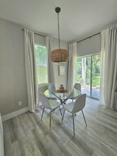 70 W Esther St in Orlando, FL - Building Photo - Building Photo