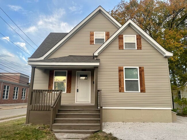 property at 1101 Pannell St