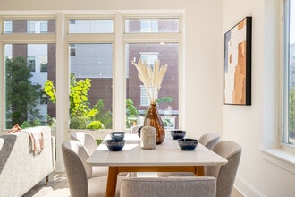 The Brook Luxury Apartments of Cambridge in Cambridge, MA - Foto de edificio - Interior Photo