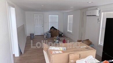 2615 Sam Wilson St in Houston, TX - Building Photo - Building Photo